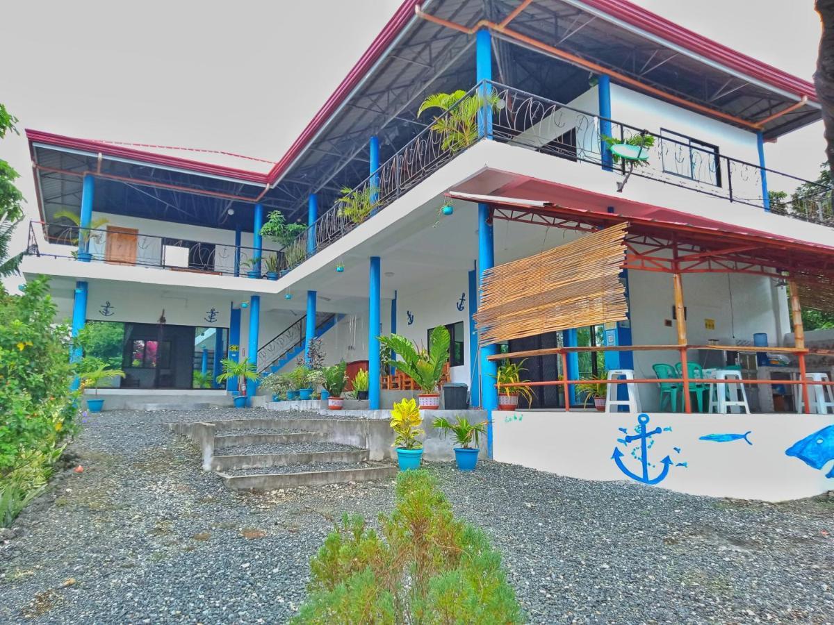 Happy Bear Moalboal Budget Rooms Exterior photo